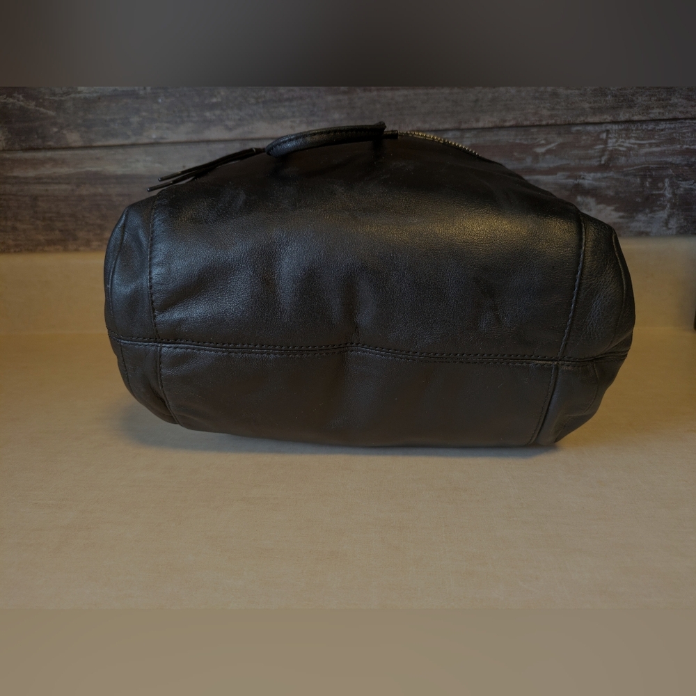 Coach 25661 Daisy Gorgeous Black Drawstring Soft Leather Shoulder Bag - Picture 6 of 15